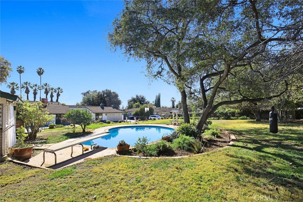 Arcadia, California, 91006, United States, 3 Bedrooms Bedrooms, ,4 BathroomsBathrooms,Residential,Active,1986891