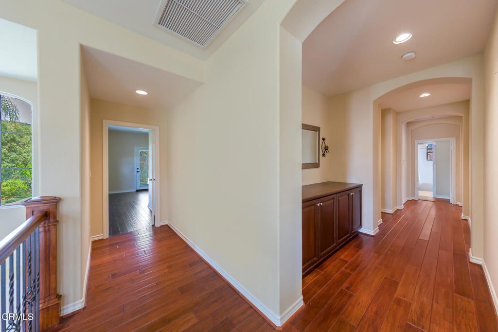 Newbury Park, California, 91320, United States, 5 Bedrooms Bedrooms, ,5 BathroomsBathrooms,Residential,Active,1914613