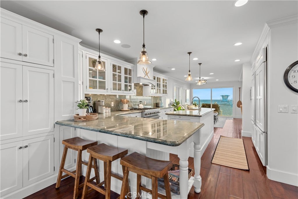 Oxnard, California, 93035, United States, ,4 BathroomsBathrooms,Residential,Active,1839447