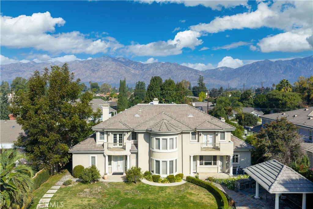 Arcadia, California, 91007, United States, 6 Bedrooms Bedrooms, ,7 BathroomsBathrooms,Residential,Active,1994965