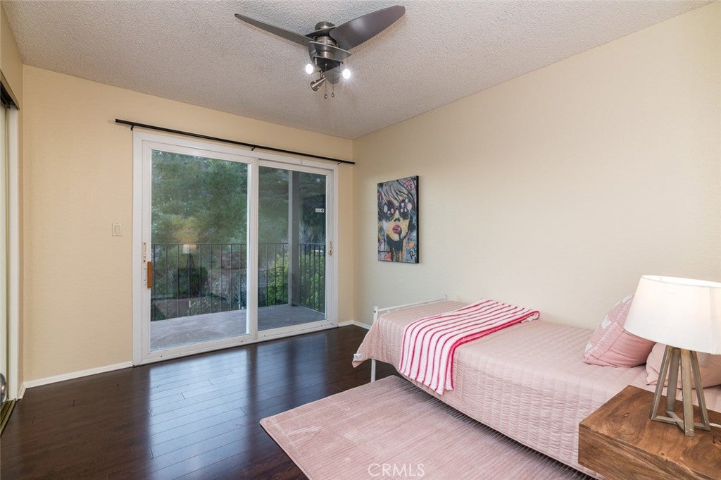 Burbank, California, 91501, United States, 5 Bedrooms Bedrooms, ,5 BathroomsBathrooms,Residential,Active,1943797