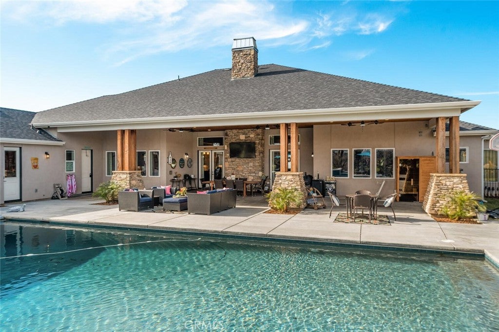 Oroville, California, 95965, United States, ,5 BathroomsBathrooms,Residential,Active,1702211