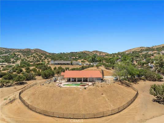 6324 QUAIL RD, AGUA DULCE, CA 91390, photo 4 of 43