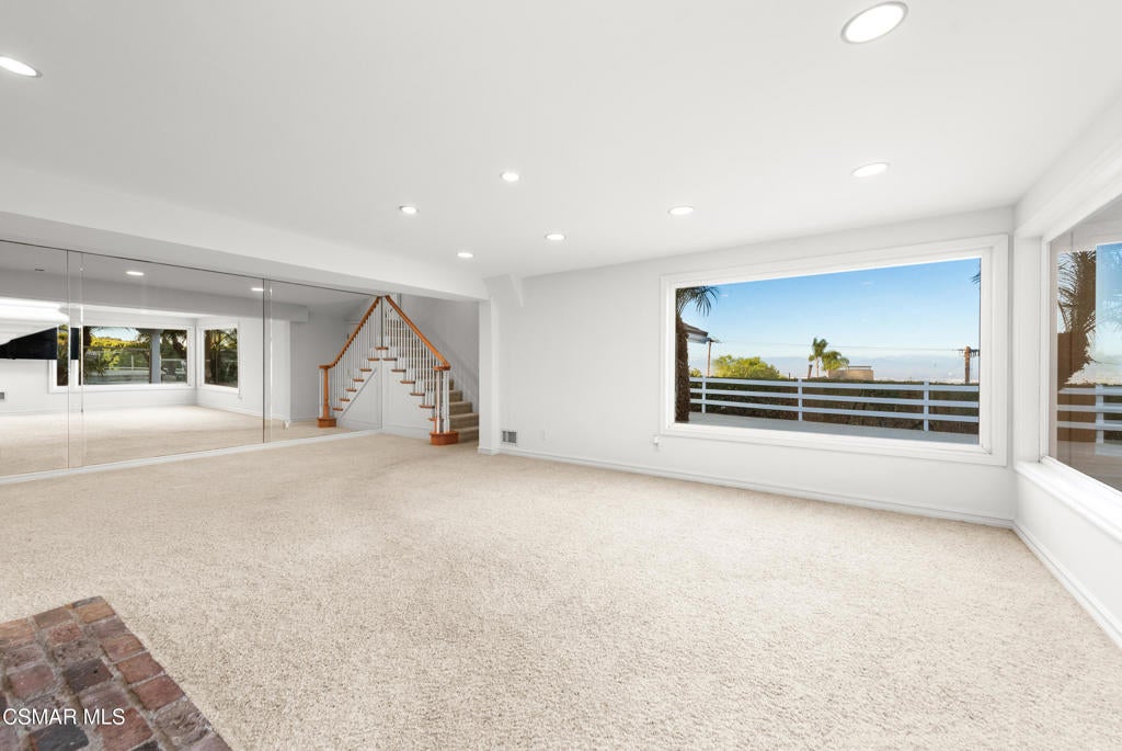 Rolling Hills Estates, California, 90274, United States, 5 Bedrooms Bedrooms, ,3 BathroomsBathrooms,Residential,Active,1944461