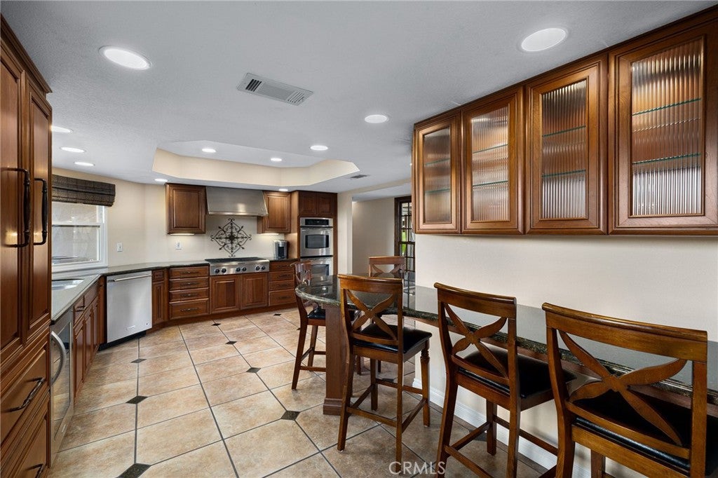 La Verne, California, 91750, United States, 3 Bedrooms Bedrooms, ,3 BathroomsBathrooms,Residential,Active,1963390