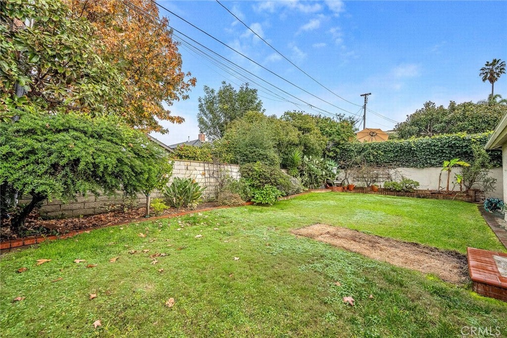 Redondo Beach, California, 90277, United States, 4 Bedrooms Bedrooms, ,3 BathroomsBathrooms,Residential,Active,2007167