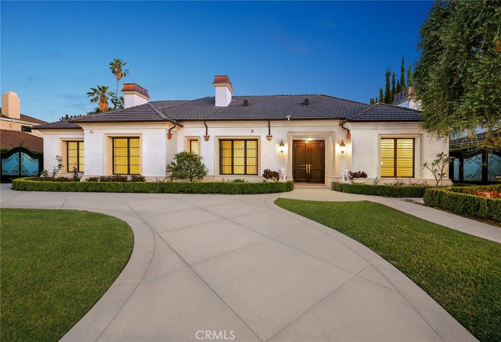 Arcadia, California, 91007, United States, 6 Bedrooms Bedrooms, ,7 BathroomsBathrooms,Residential,Pending,1898195