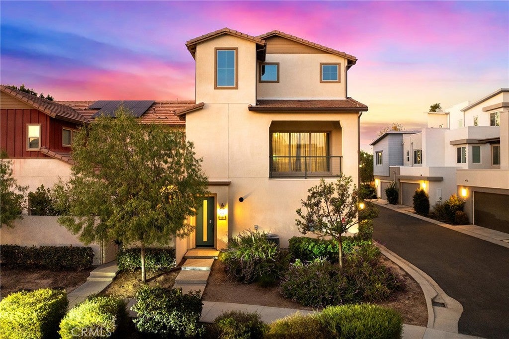 Irvine, California, 92618, United States, 3 Bedrooms Bedrooms, ,3 BathroomsBathrooms,Residential,Active,2006869