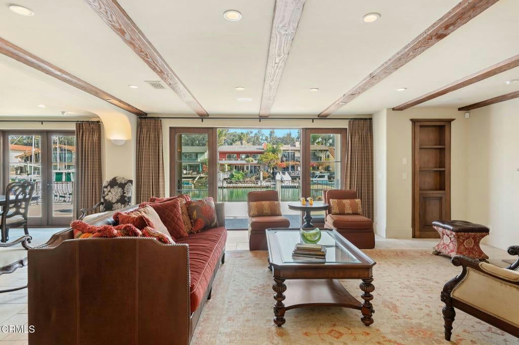 Ventura, California, 93001, United States, 3 Bedrooms Bedrooms, ,4 BathroomsBathrooms,Residential,Active,1756327