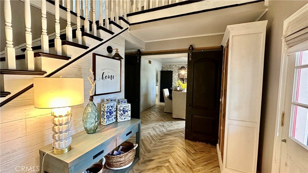 Porter Ranch, California, 91326, United States, 4 Bedrooms Bedrooms, ,3 BathroomsBathrooms,Residential,Active,1914580