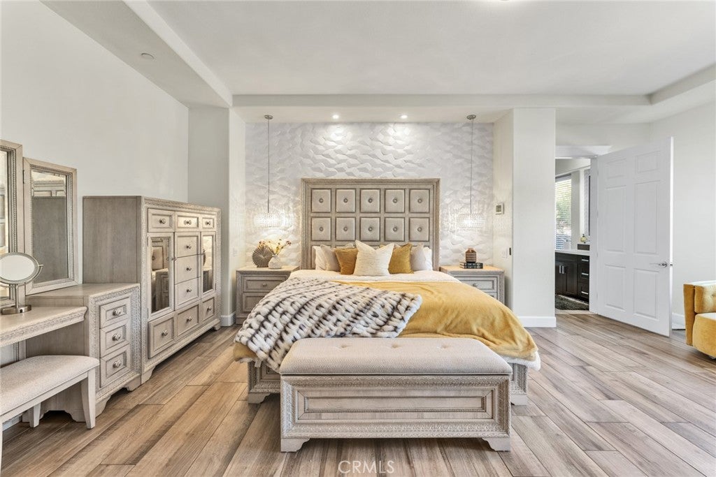 Claremont, California, 91711, United States, 5 Bedrooms Bedrooms, ,4 BathroomsBathrooms,Residential,Active,2010578