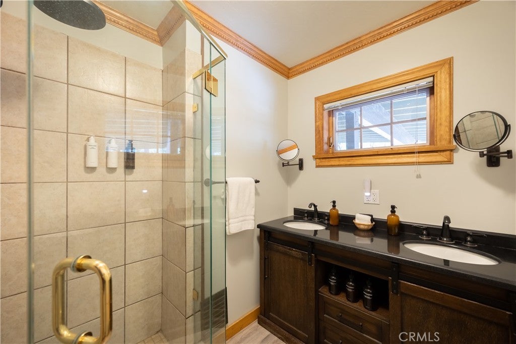 Big Bear Lake, California, 92315, United States, 4 Bedrooms Bedrooms, ,3 BathroomsBathrooms,Residential,Contingent,1945531
