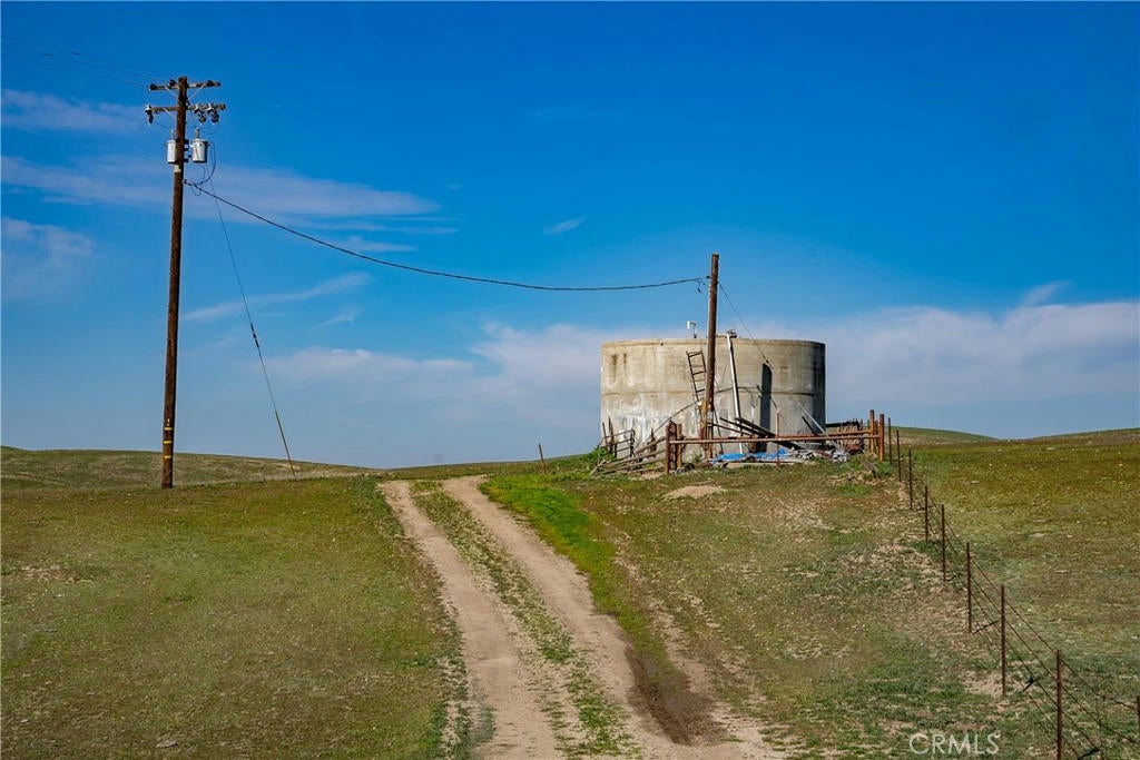 Shandon, California, 93461, United States, ,2 BathroomsBathrooms,Residential,Active,1769482