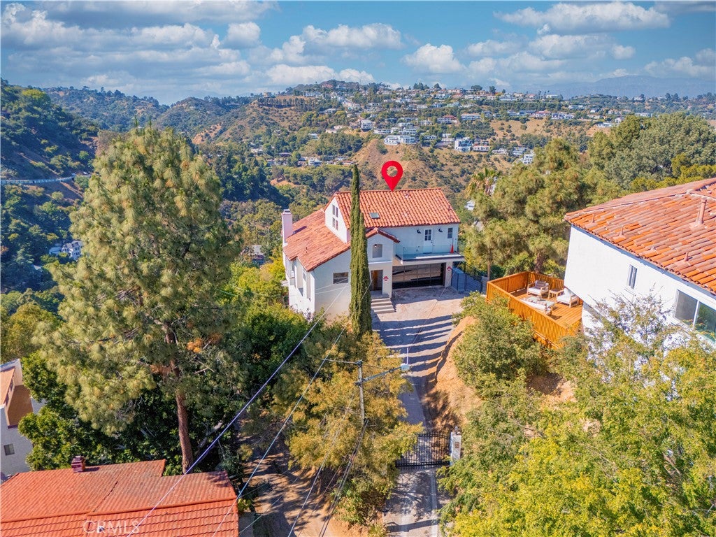 Los Angeles, California, 90046, United States, 3 Bedrooms Bedrooms, ,4 BathroomsBathrooms,Residential,Active,1862862