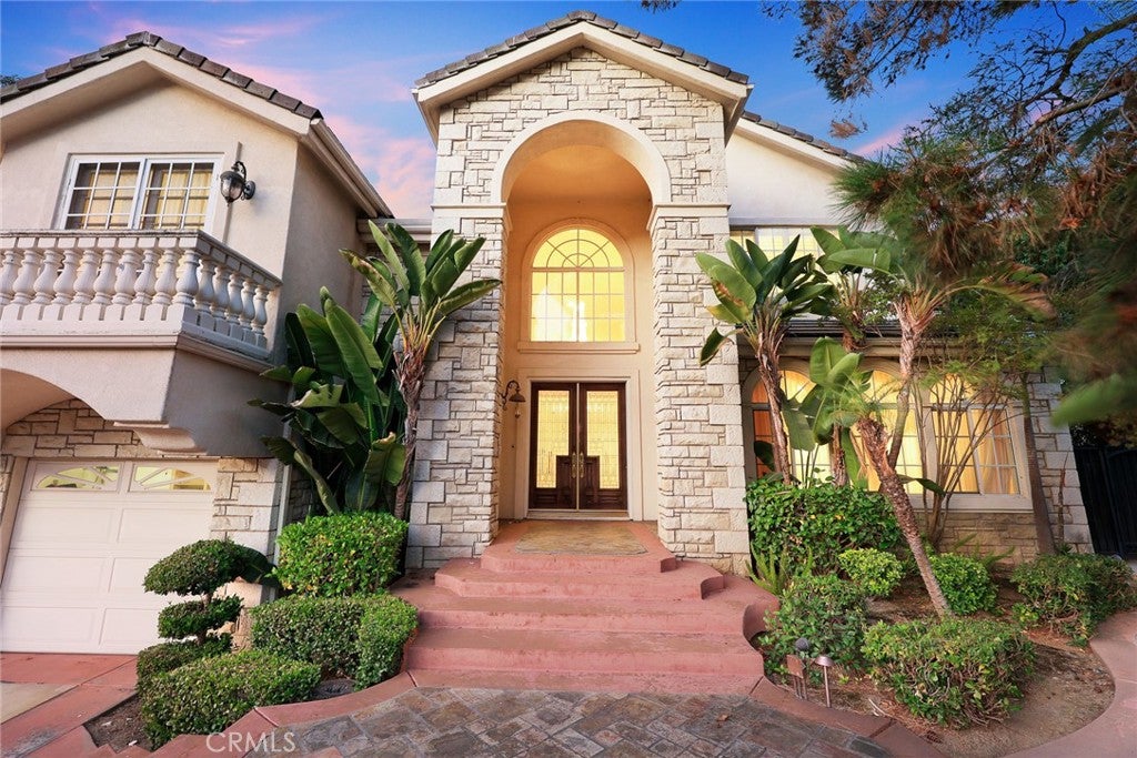 Diamond Bar, California, 91765, United States, 4 Bedrooms Bedrooms, ,5 BathroomsBathrooms,Residential,Active,1985854