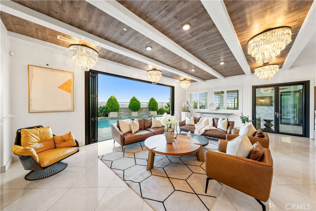 Yorba Linda, California, 92886, United States, 6 Bedrooms Bedrooms, ,7 BathroomsBathrooms,Residential,Active,1985877