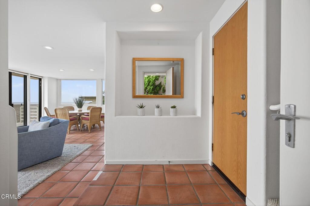 Oxnard, California, 93035, United States, 3 Bedrooms Bedrooms, ,3 BathroomsBathrooms,Residential,Active,1951816