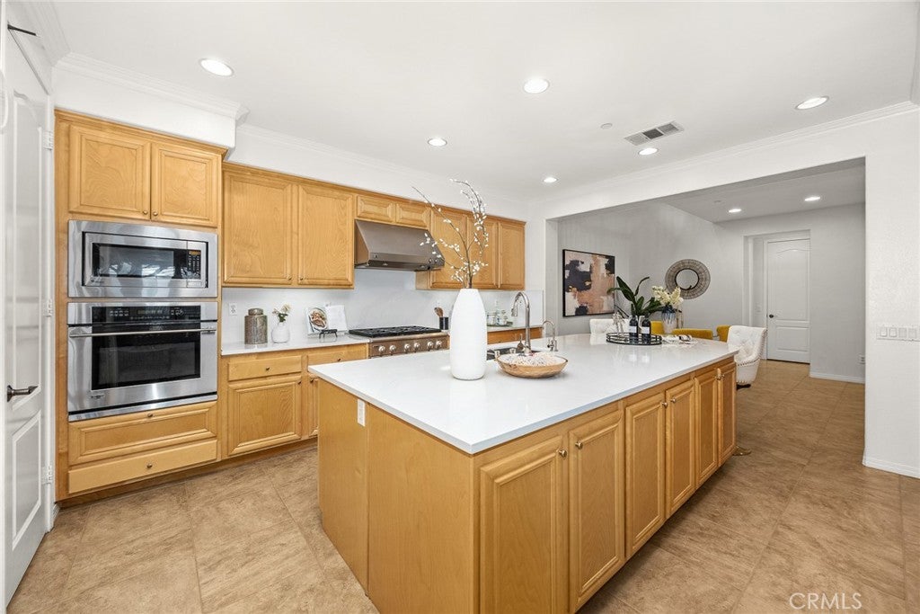 Monterey Park, California, 91754, United States, 5 Bedrooms Bedrooms, ,5 BathroomsBathrooms,Residential,Active,1988440