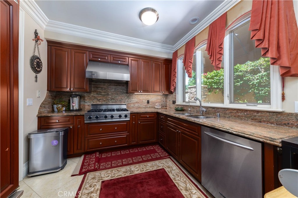 Diamond Bar, California, 91765, United States, 7 Bedrooms Bedrooms, ,10 BathroomsBathrooms,Residential,Active,1899926