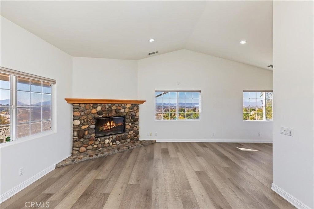 Temecula, California, 92591, United States, 9 Bedrooms Bedrooms, ,14 BathroomsBathrooms,Residential,Active,1996300