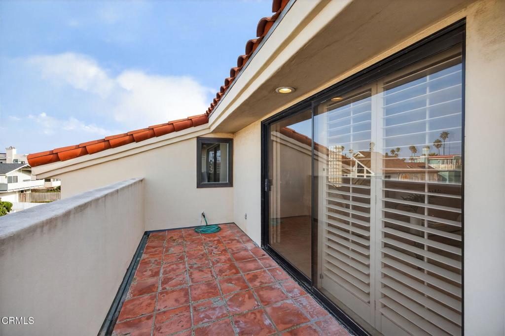 Oxnard, California, 93035, United States, 3 Bedrooms Bedrooms, ,3 BathroomsBathrooms,Residential,Active,1951816