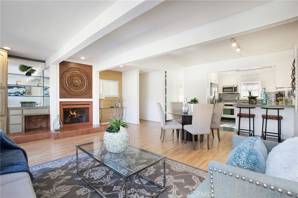 Laguna Beach, California, 92651, United States, 3 Bedrooms Bedrooms, ,3 BathroomsBathrooms,Residential,Active,2002317