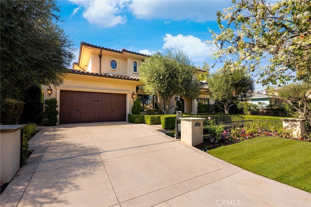 Arcadia, California, 91006, United States, 4 Bedrooms Bedrooms, ,5 BathroomsBathrooms,Residential,Active,2014620