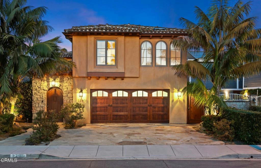 Ventura, California, 93001, United States, 3 Bedrooms Bedrooms, ,4 BathroomsBathrooms,Residential,Active,1756327