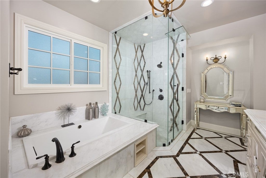 Arcadia, California, 91006, United States, 4 Bedrooms Bedrooms, ,5 BathroomsBathrooms,Residential,Active,2010529