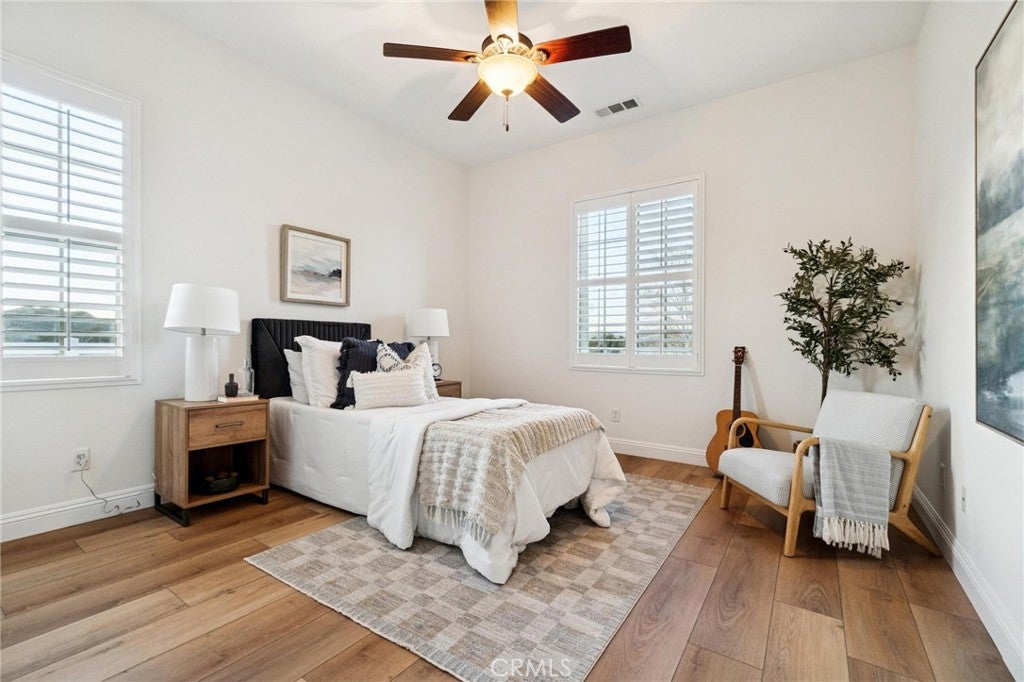 Canyon Country, California, 91387, United States, 3 Bedrooms Bedrooms, ,4 BathroomsBathrooms,Residential,Active,2015235