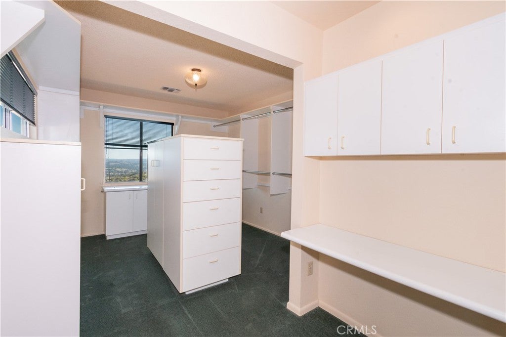 Paso Robles, California, 93446, United States, 3 Bedrooms Bedrooms, ,4 BathroomsBathrooms,Residential,Active,1970943