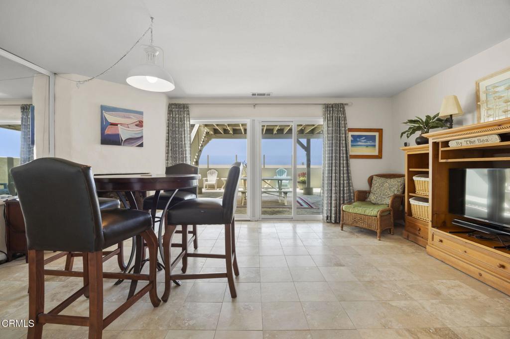Oxnard, California, 93035, United States, 5 Bedrooms Bedrooms, ,3 BathroomsBathrooms,Residential,Active,1933720