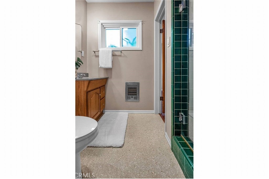 Redondo Beach, California, 90277, United States, 4 Bedrooms Bedrooms, ,3 BathroomsBathrooms,Residential,Active,2007167