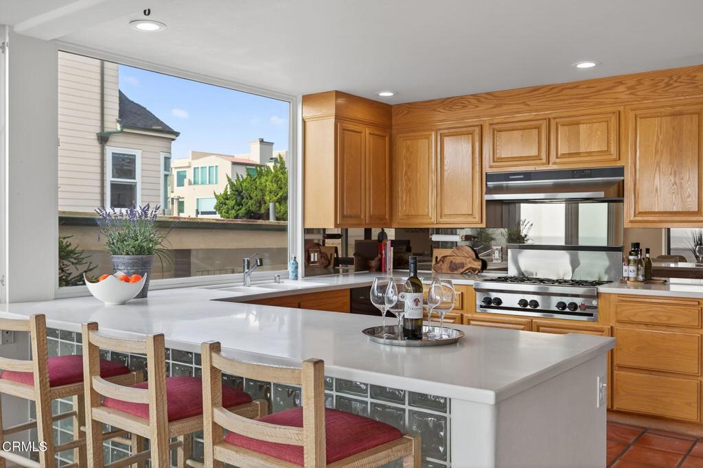 Oxnard, California, 93035, United States, 3 Bedrooms Bedrooms, ,3 BathroomsBathrooms,Residential,Active,1951816