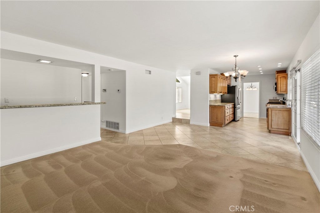 Fountain Valley, California, 92708, United States, 4 Bedrooms Bedrooms, ,3 BathroomsBathrooms,Residential,Active,1922326