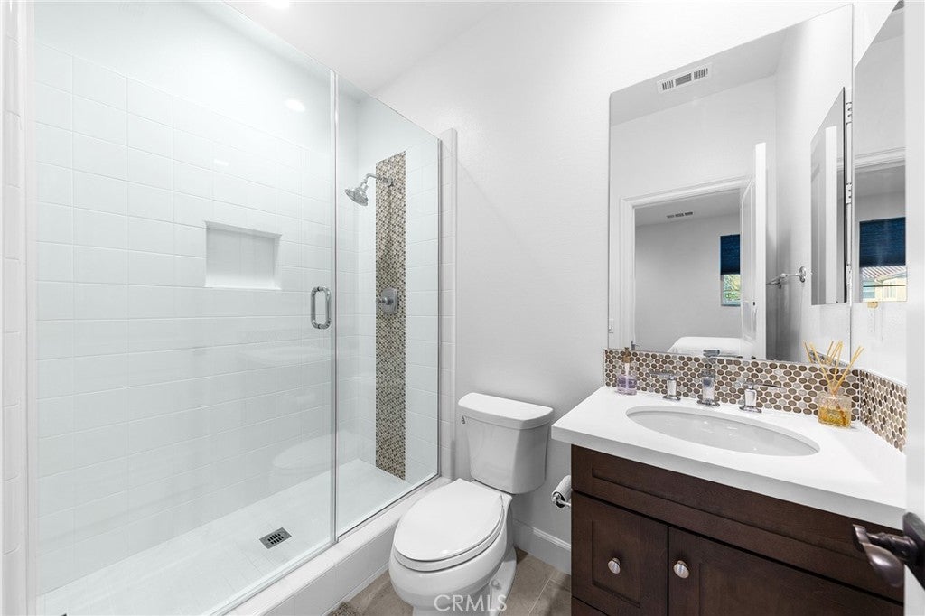 Chino Hills, California, 91709, United States, 5 Bedrooms Bedrooms, ,6 BathroomsBathrooms,Residential,Active,1986885