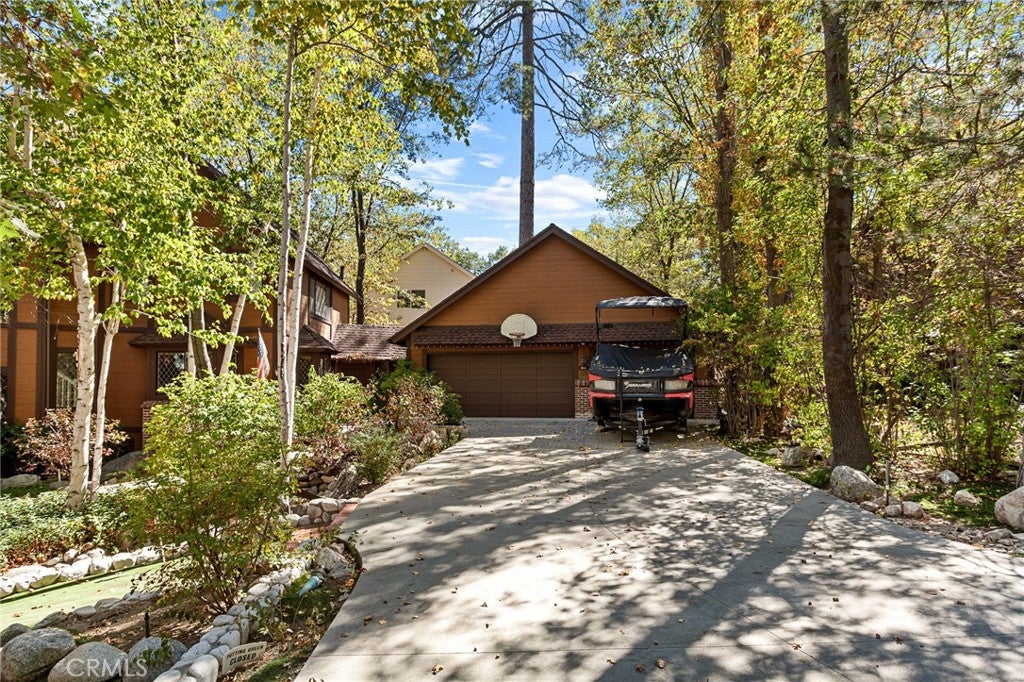 Lake Arrowhead, California, 92352, United States, 4 Bedrooms Bedrooms, ,4 BathroomsBathrooms,Residential,Active,1824526
