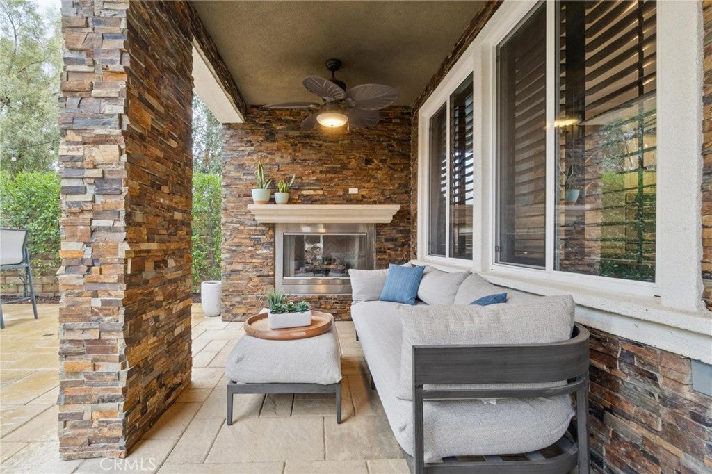 Valencia, California, 91354, United States, 6 Bedrooms Bedrooms, ,6 BathroomsBathrooms,Residential,Active,2008301