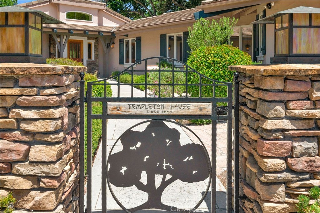 Templeton, California, 93465, United States, 3 Bedrooms Bedrooms, ,4 BathroomsBathrooms,Residential,Active,1899871