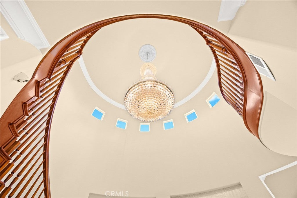 South Pasadena, California, 91030, United States, 4 Bedrooms Bedrooms, ,5 BathroomsBathrooms,Residential,Active,1968417