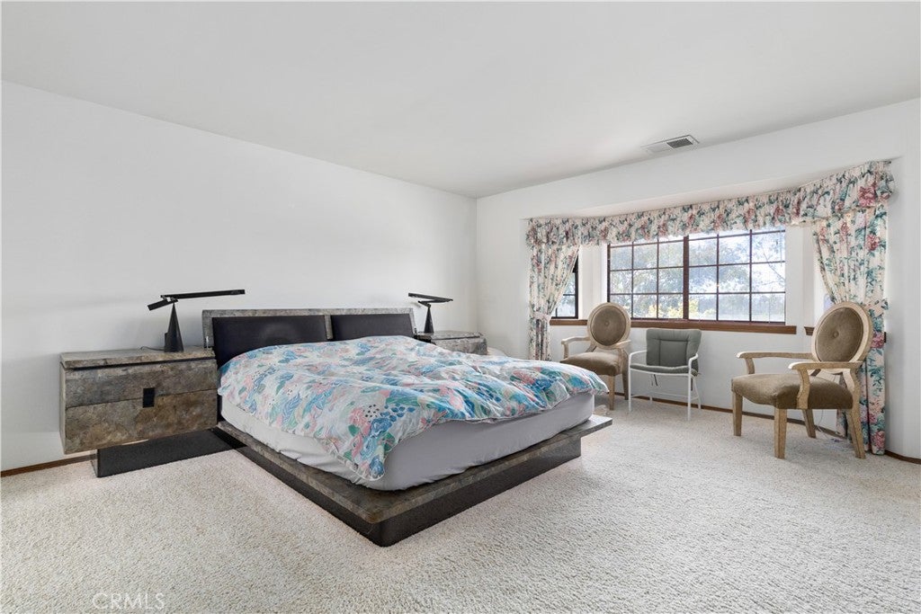 Paso Robles, California, 93446, United States, 3 Bedrooms Bedrooms, ,3 BathroomsBathrooms,Residential,Active,1954021