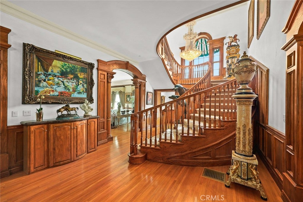 San Marino, California, 91108, United States, 6 Bedrooms Bedrooms, ,6 BathroomsBathrooms,Residential,Active,2008270