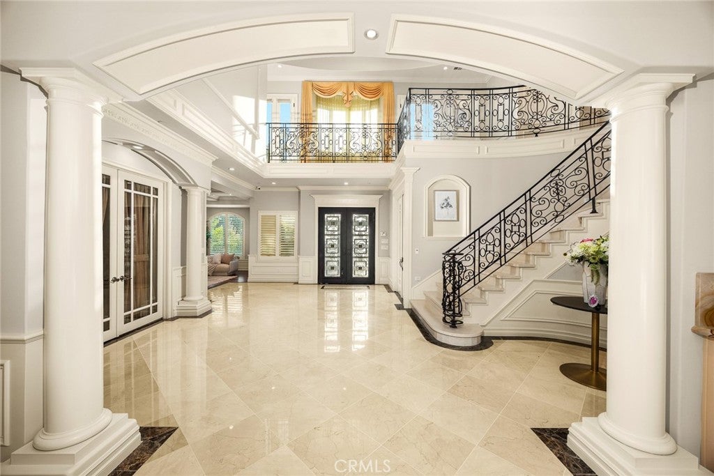 Arcadia, California, 91006, United States, 4 Bedrooms Bedrooms, ,5 BathroomsBathrooms,Residential,Active,1904748