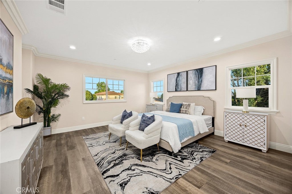 Temple City, California, 91780, United States, 5 Bedrooms Bedrooms, ,6 BathroomsBathrooms,Residential,Active,2011875