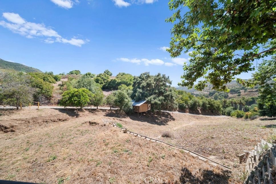 Fallbrook, California, 92028, United States, 3 Bedrooms Bedrooms, ,2 BathroomsBathrooms,Residential,Active,1820329