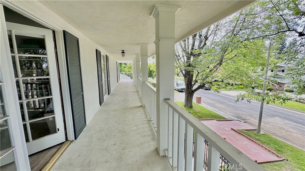 Porter Ranch, California, 91326, United States, 4 Bedrooms Bedrooms, ,3 BathroomsBathrooms,Residential,Active,1914580