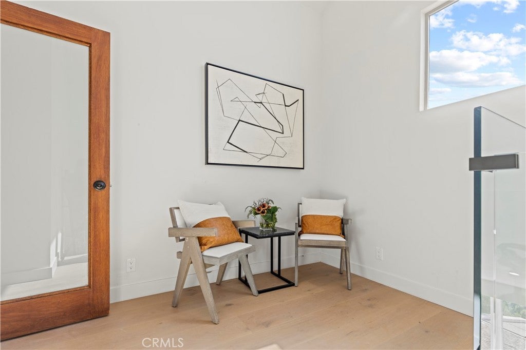 Los Angeles, California, 90046, United States, 3 Bedrooms Bedrooms, ,4 BathroomsBathrooms,Residential,Active,1862862