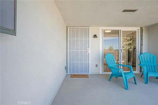 23005 NADINE CIR UNIT B, TORRANCE, CA 90505, photo 4 of 30