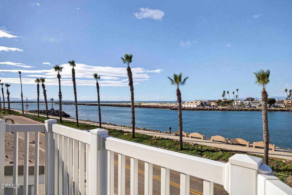 Oxnard, California, 93035, United States, 4 Bedrooms Bedrooms, ,4 BathroomsBathrooms,Residential,Active,1997596