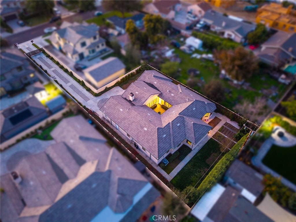 Temple City, California, 91780, United States, 4 Bedrooms Bedrooms, ,5 BathroomsBathrooms,Residential,Active,2016702